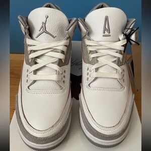 Jordan 3 A Ma Maniere Brand New (DH3434-110) Size 8W/6.5M.

Brand new